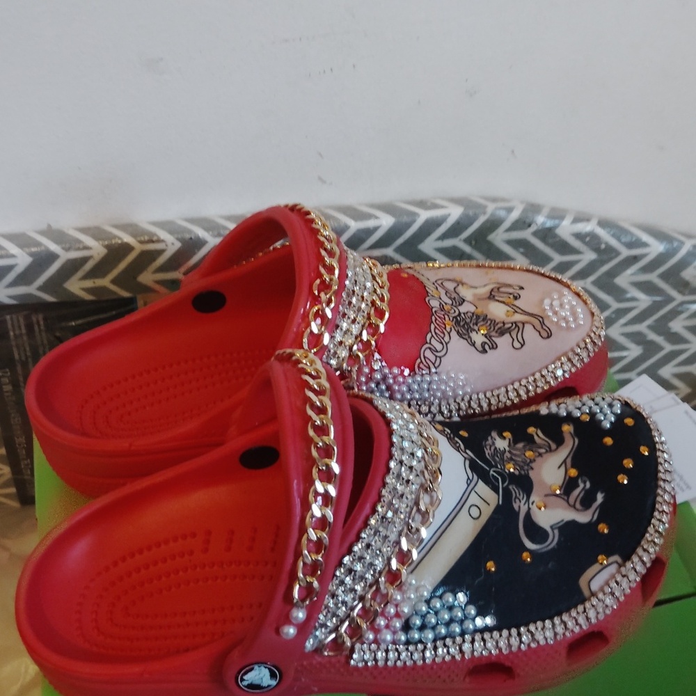 Custom Crocks - Picture 2 of 5